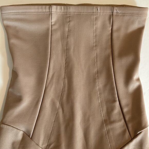 Miraclesuit Shape with an Edge High Waist Thigh Slimmer Shorts New Size L - Picture 6 of 10